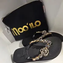 MOO'ILO Flip-Flop im Atelier präsentiert